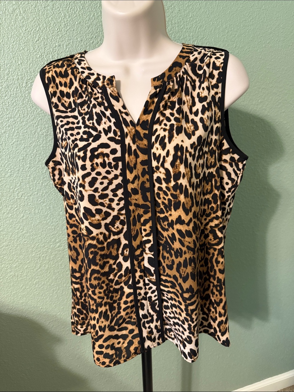 Calvin Klein Leopard Print Sleeveless Camisole - Tan, Black & White